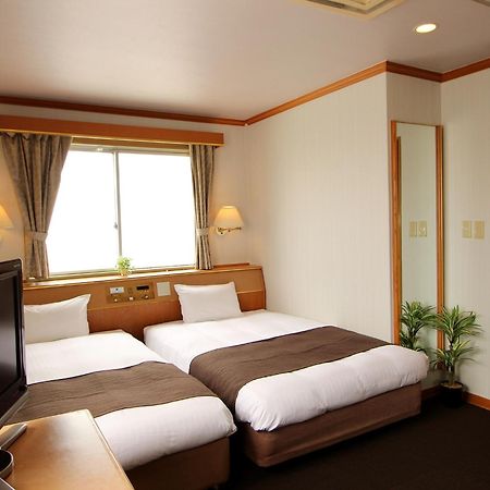 Hotel Livemax Budget Naha Tomarikou Exterior photo